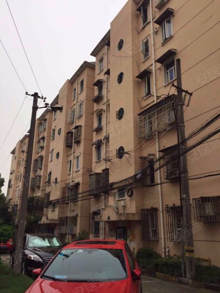 香山新村西北街坊 