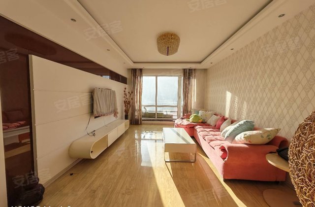 东山枫景3室2厅131㎡55万二手房图片