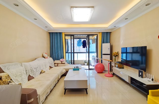 保利香槟国际4室2厅138.9㎡268万二手房图片