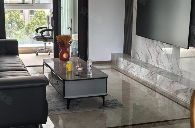 中南君悦府3室2厅120㎡135万二手房图片