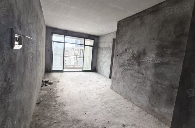 铂金水岸2室2厅73㎡31.8万二手房图片