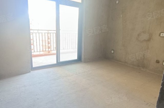 康城观邸1室1厅54.86㎡45万二手房图片