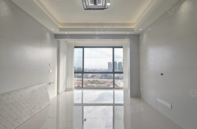 城投梓悦台3室2厅100㎡73万二手房图片