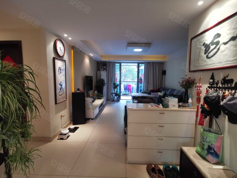 宋都西湖花苑3室2厅2卫