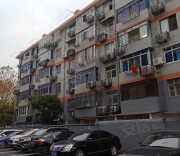 西林南路1-24号小区