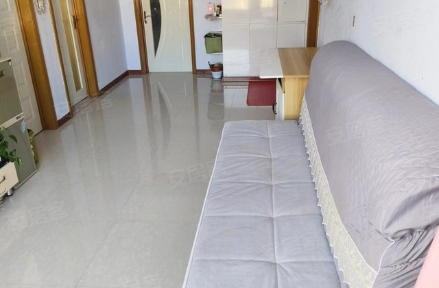 红大嘉园(二区)1室1厅57.3㎡15万二手房图片