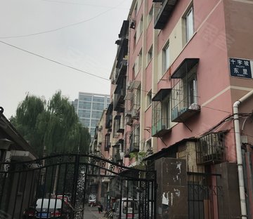 东城 东直门 低总价一居室 业主诚意出售 随时看,十字坡东里二手房