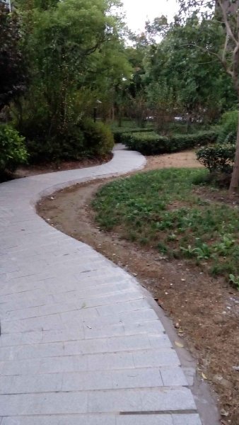 西郊虹韵城景雅苑 