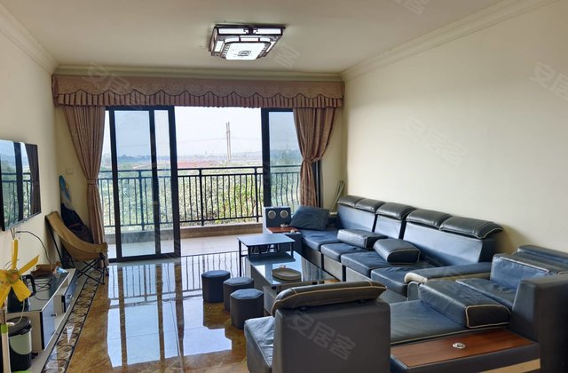 碧桂园公园首府4室2厅136㎡55万二手房图片