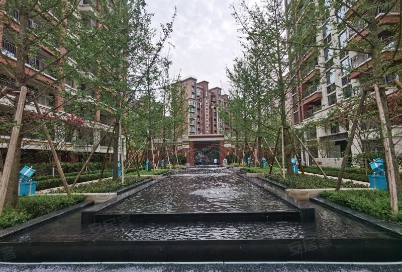 东原阅墅3室2厅2卫112.95㎡南北135万