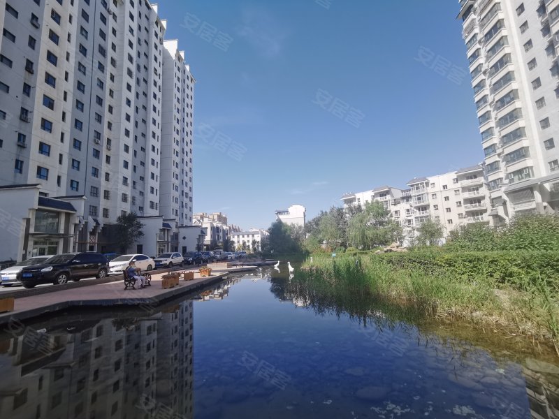 锦绣江南小镇西院,68区1丘