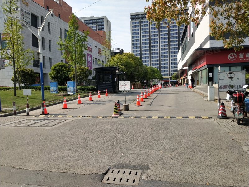 浦江城市生活广场 