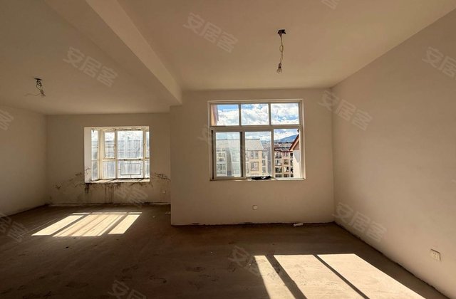 丽阳天下3室2厅101㎡53.8万二手房图片