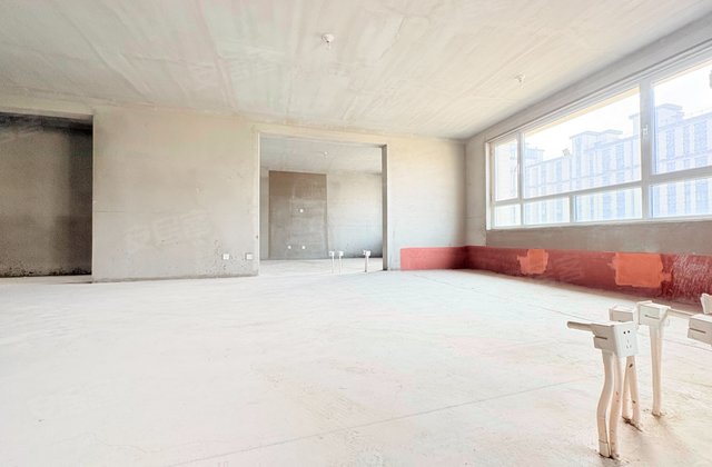 东泰泰和府3室2厅137.1㎡96万二手房图片