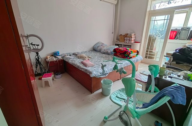西营盘小区3室2厅77.65㎡33万二手房图片
