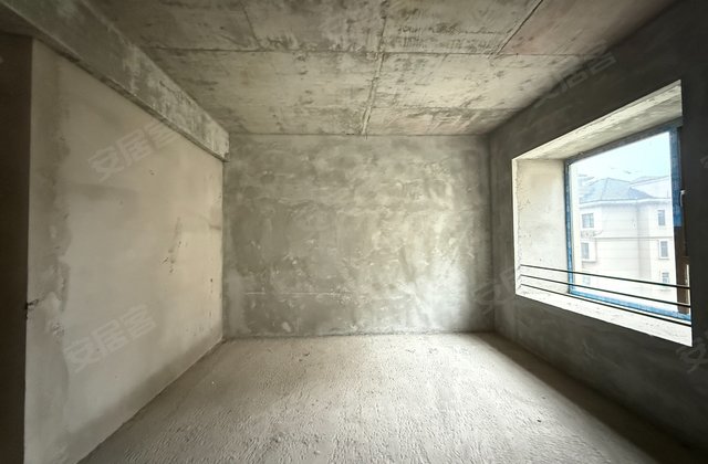 澜山首府3室2厅99.96㎡35.8万二手房图片