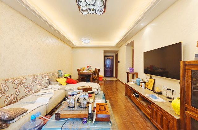 万科美景龙堂3室2厅123.67㎡143万二手房图片