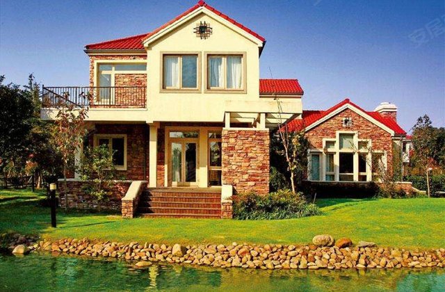 卧龙湾5室2厅156㎡195万二手房图片