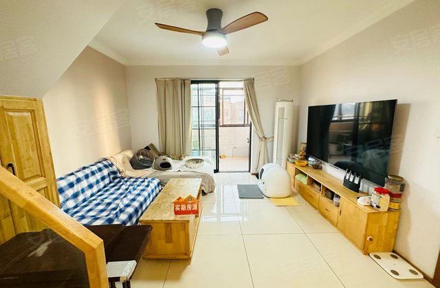 云间名门4室2厅93.2㎡215万二手房图片