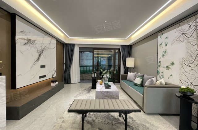 珠海城市新中心河景房 华发商都旁 山水阅琴湾精装四房308万