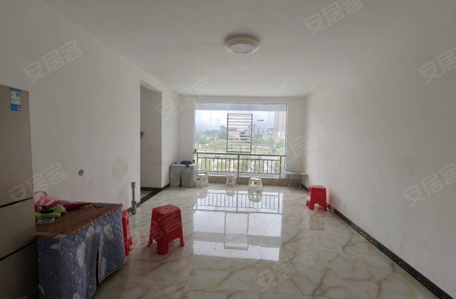 啤酒厂家属楼3室2厅103.55㎡32万二手房图片