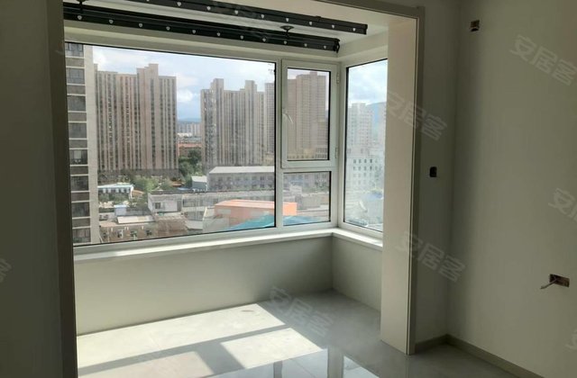 九璟台3室2厅120㎡94.5万二手房图片