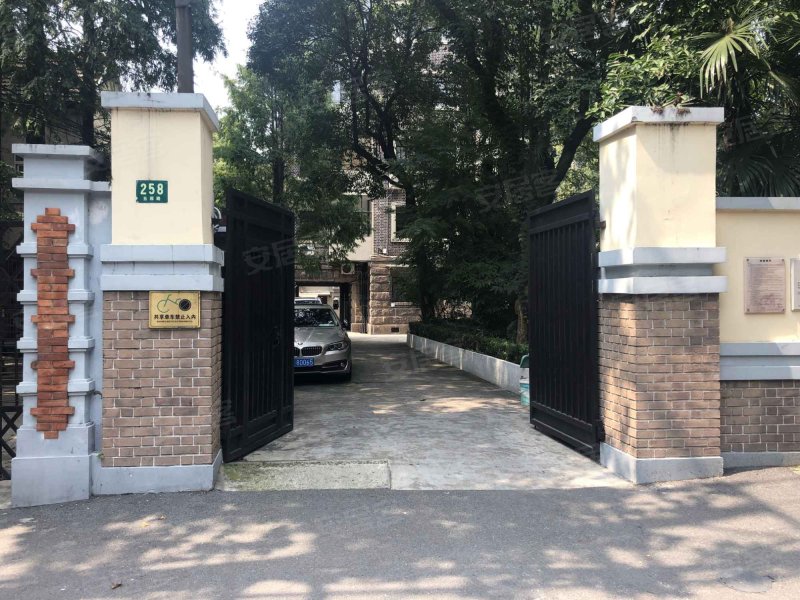 自由公寓,五原路258号-上海自由公寓二手房,租房,房价-上海安居客