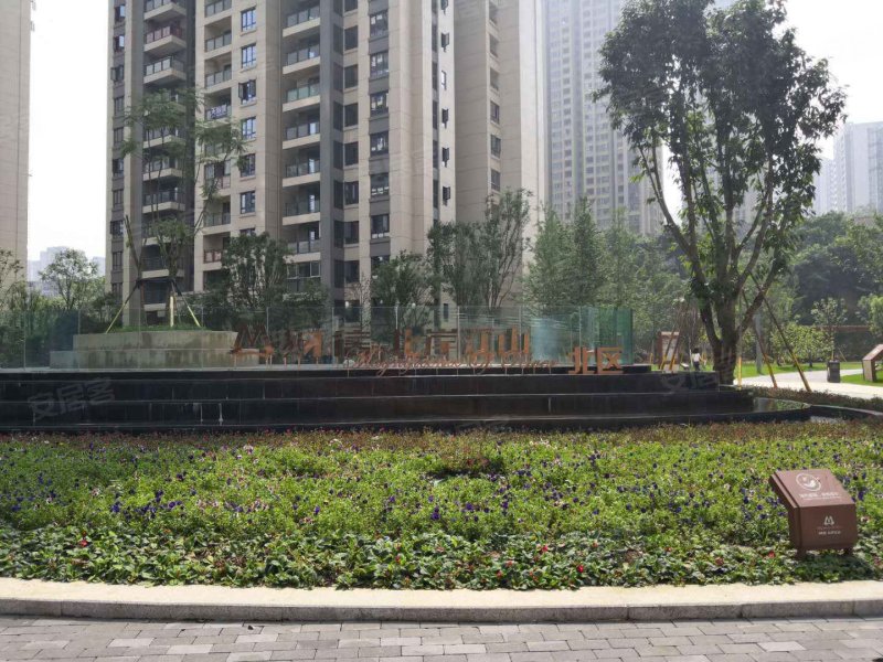 财信北岸江山(北区)