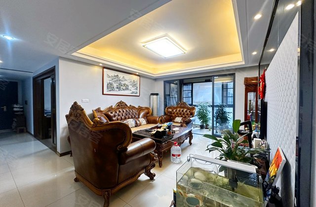 藏珑湖上国际花园4室2厅134.67㎡125万二手房图片