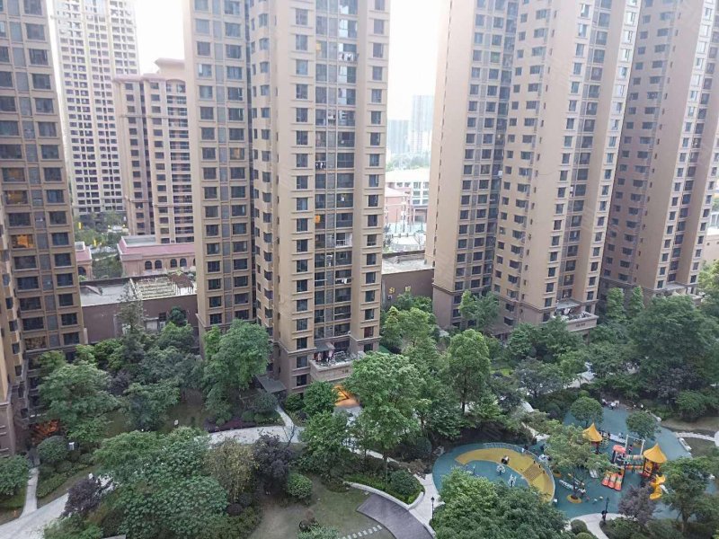 领地凯旋国际公馆