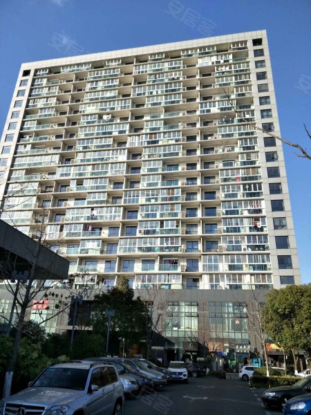 康桥半岛国际公寓 