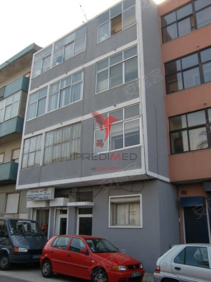 葡萄牙约¥651万庞蒂尼亚奥迪维拉斯大厦二手房商铺图片