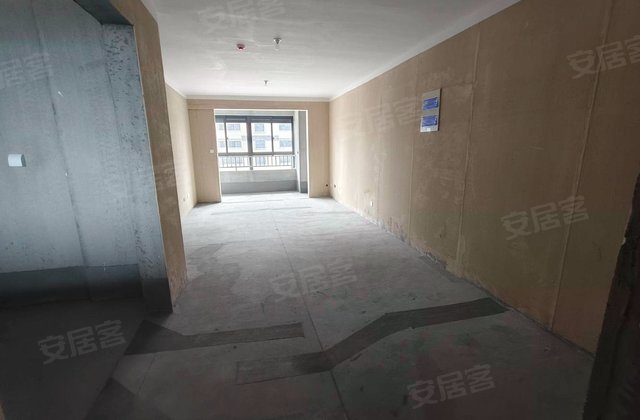 港利上城景苑3室2厅122㎡66.8万二手房图片