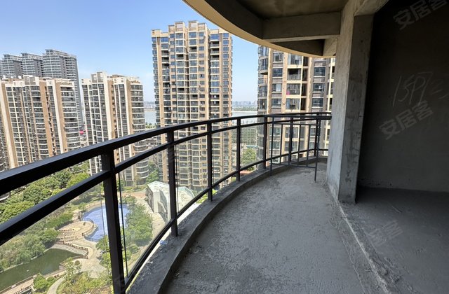 水木清华3室2厅139.85㎡67万二手房图片