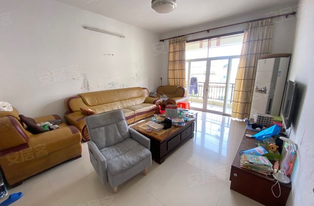 翔顺花园二区4室2厅154.19㎡35万二手房图片