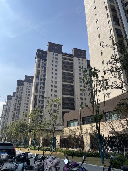 雅居乐路劲棠颂,丁香路,近中吴大道-常州雅居乐路劲棠颂二手房,租房