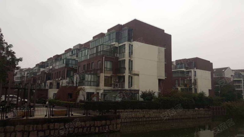 顺驰美兰湖(公寓住宅)