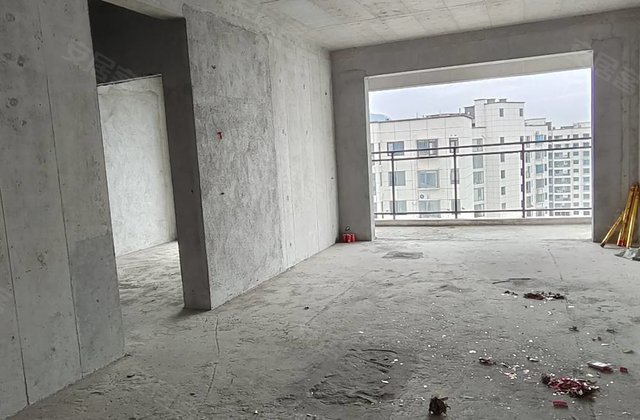 合一福东江首府3室2厅100㎡38.8万二手房图片