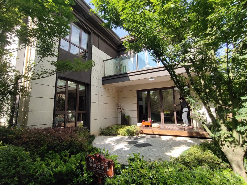 绿地滇池国际健康城(别墅)