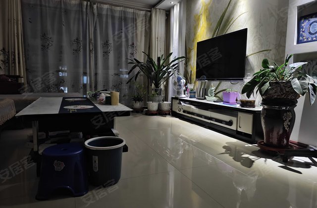 恒源龙海花园3室1厅113.7㎡33.8万二手房图片