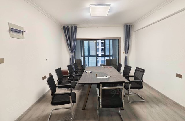 天湖国际天玺园3室2厅112㎡103万二手房图片