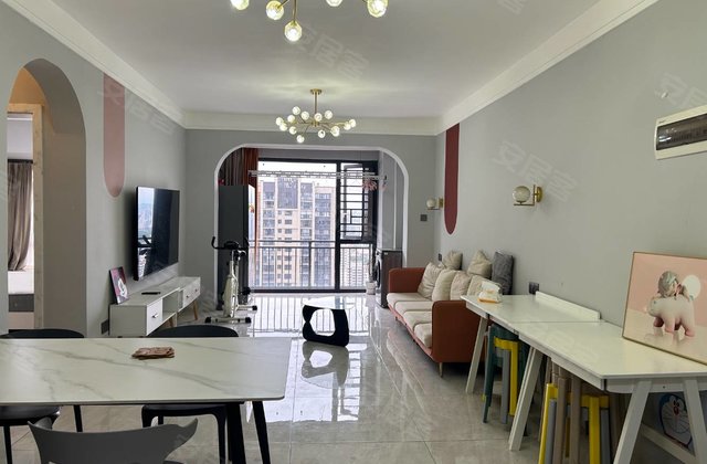 彰泰学府3室2厅92.68㎡52.5万二手房图片