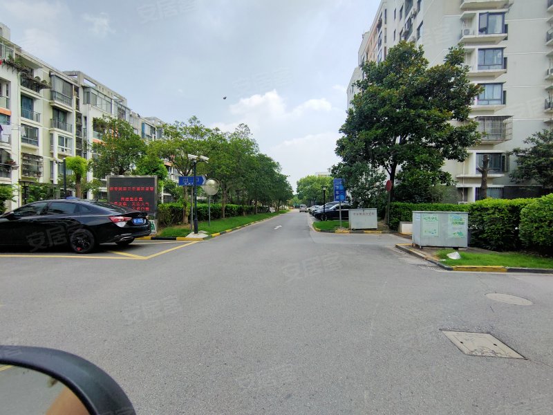 世博家园七街坊