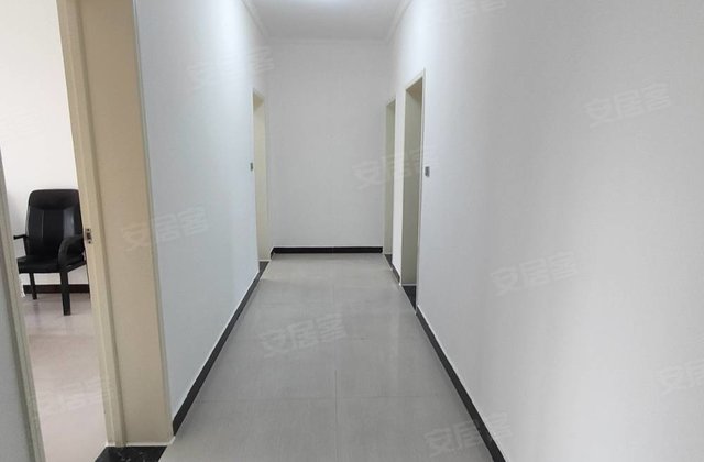 家鑫水岸名家3室2厅151.18㎡55万二手房图片