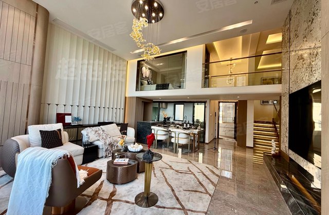 新华红星国际广场5室2厅173㎡560万二手房图片