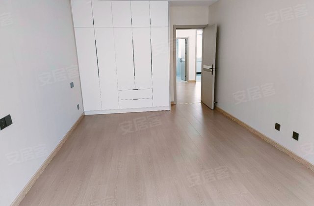 南京路小区2室2厅72㎡69.8万二手房图片