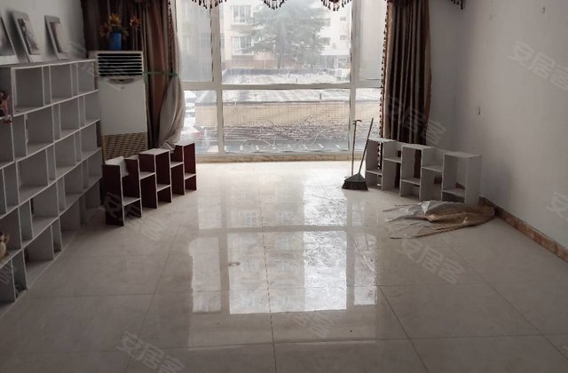 大世界花园3室2厅147㎡73.1万二手房图片