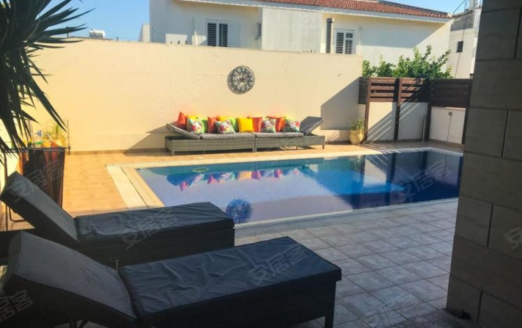 塞浦路斯约¥191万美丽的 3 卧室别墅出售在德赫里尼亚 塞浦路斯二手房公寓图片