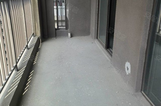禹洲雍江府3室2厅111㎡137万二手房图片