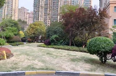 港龙华侨城内部,周边环境视频,盐城港龙华侨城楼栋外景视频,小区路况